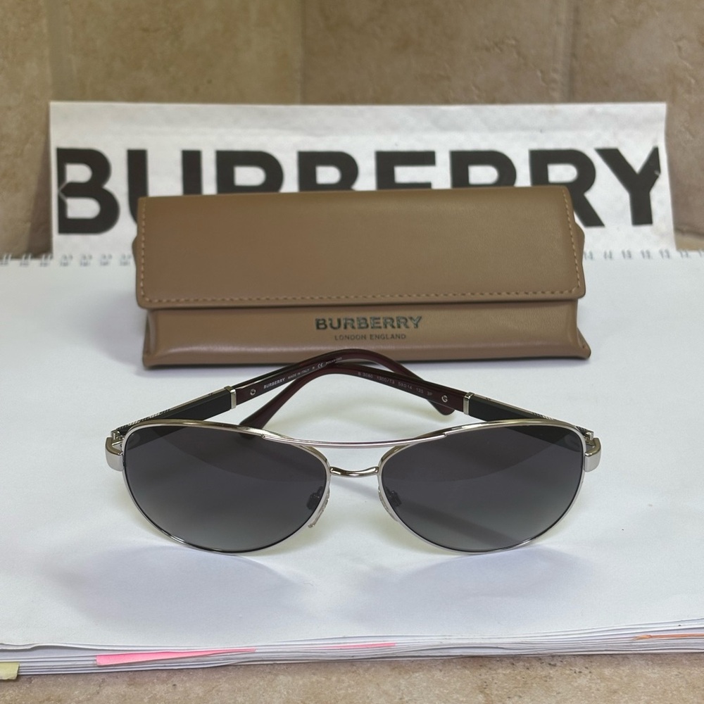 New Burberry B3080 1300 Silver Metal Aviator Polarized Sunglasses - Picture 2 of 13